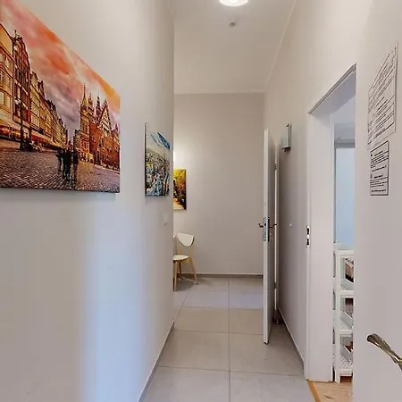 Z Apart Next To Town Hall - Rynek 42- 3 - 6 People Wrocław
